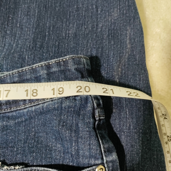 2 pairs of jeans/est. 1946 denim and dots jeans. - Picture 12 of 16